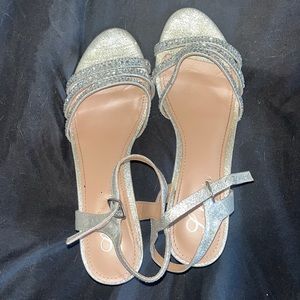 L Lorraine High Heel Shoes